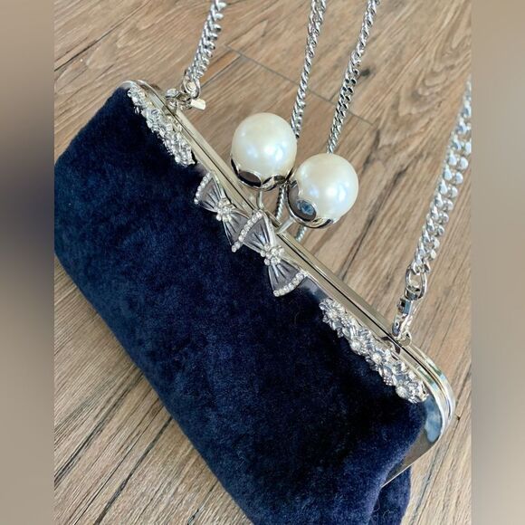 Handmade Real Shearling Pearl Kisslock Clutch/Wristlet/Evening Bag/Crossbody - Picture 12 of 16